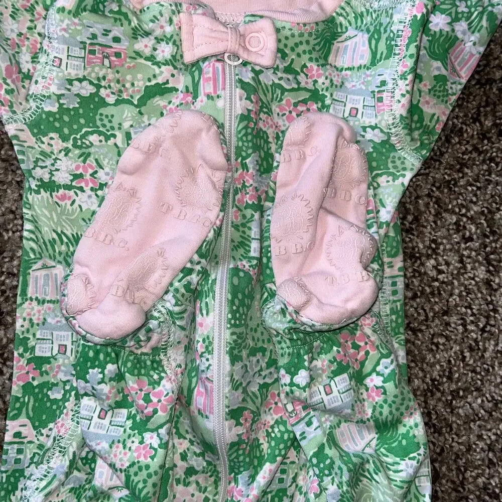 The Beaufort Bonnet Company Town & Country Footie Sleepsuit | 12-18M